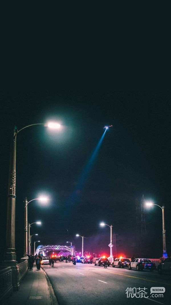 微信唯美梦幻夜晚聊天背景