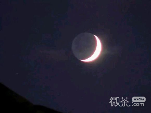微信月亮朋友圈配图