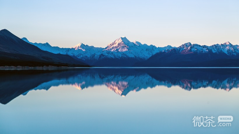 唯美意境的微信湖泊风景摄影图片