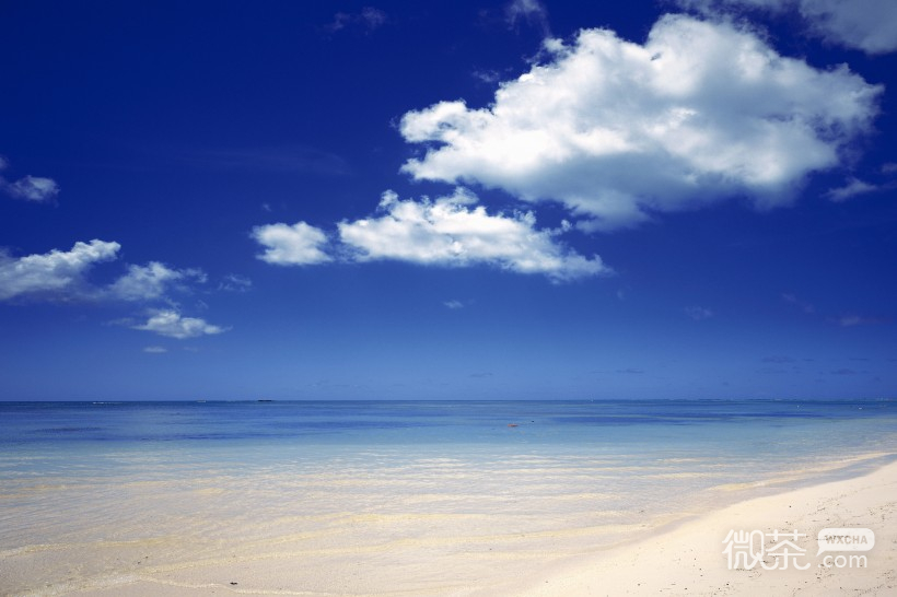 唯美静谧的微信沙滩美景图片