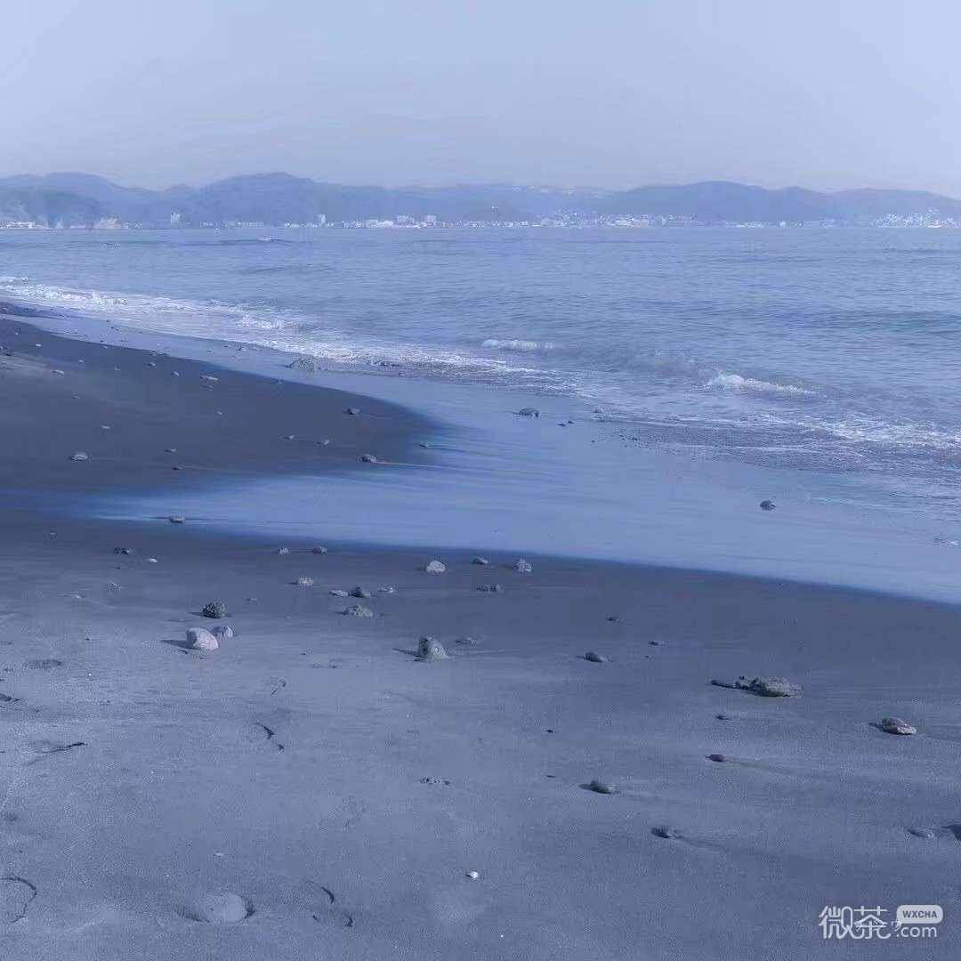 微信蓝色系大海朋友圈配图