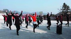 广场舞大妈群