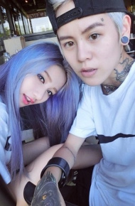 个性情侣微信高清图片  卿卿我我