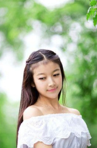 很养眼的空间小清新美女大图写真 你不再约会我，对我避而不见了