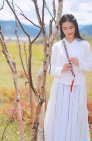 白衣古典小清新美女微信图片