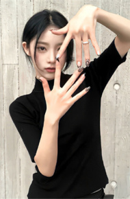 高级感的美女背景图