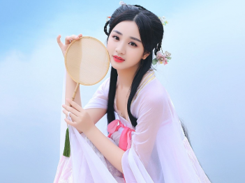 免费看我家侯爷不宠我短剧的